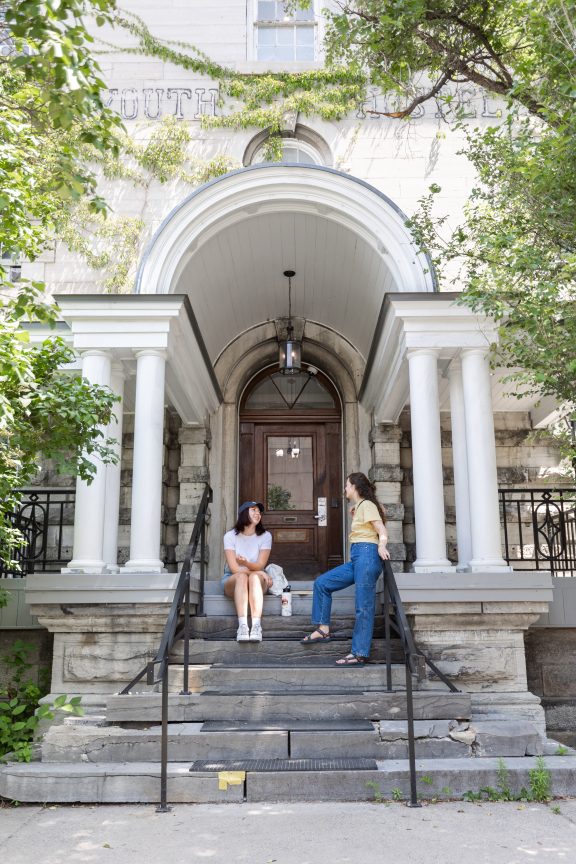 Ottawa hostel front