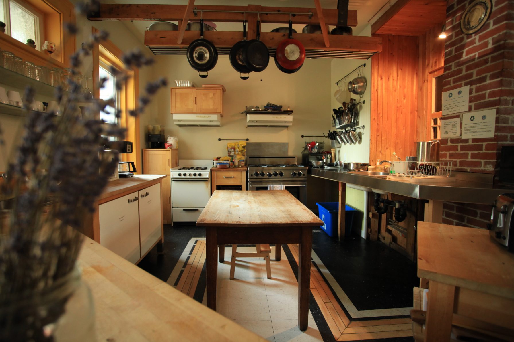 Rustic kitchen in Rivière-du-Loup