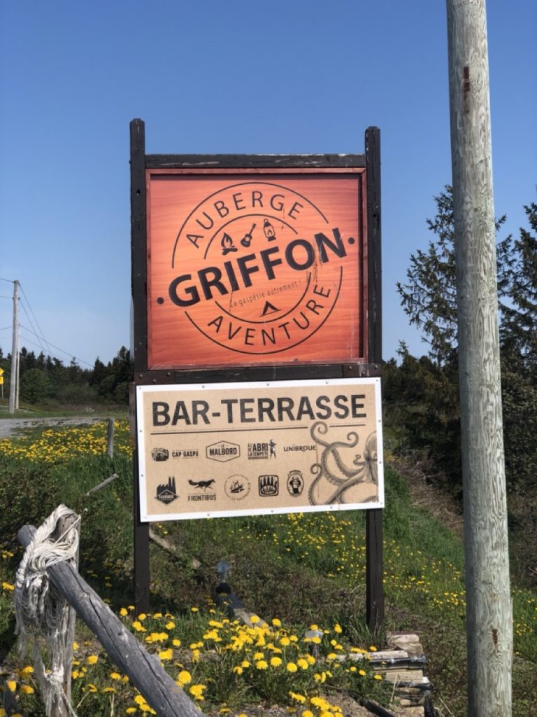 Enseigne de Griffon Aventure