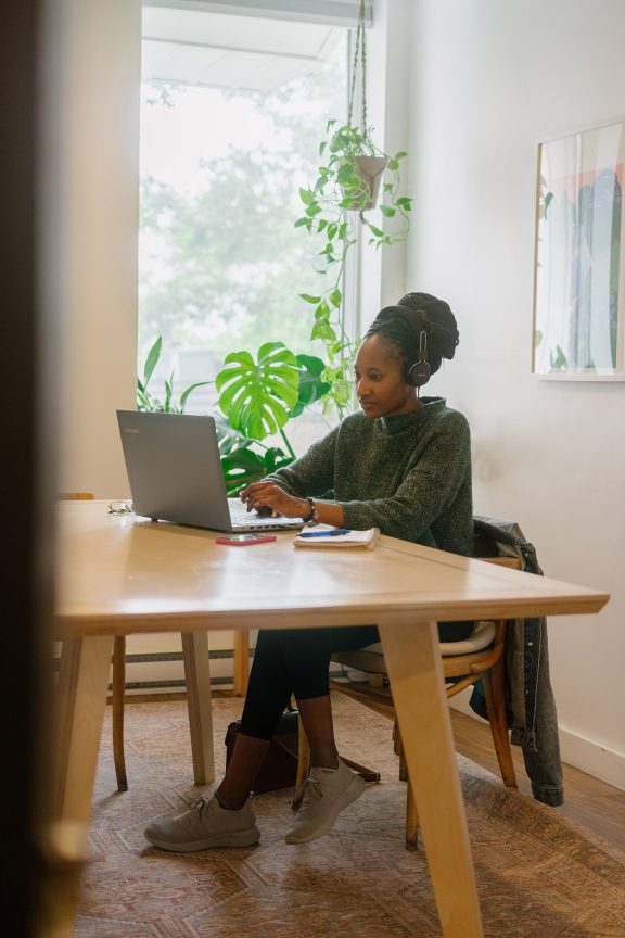 Traveler in the coworking room