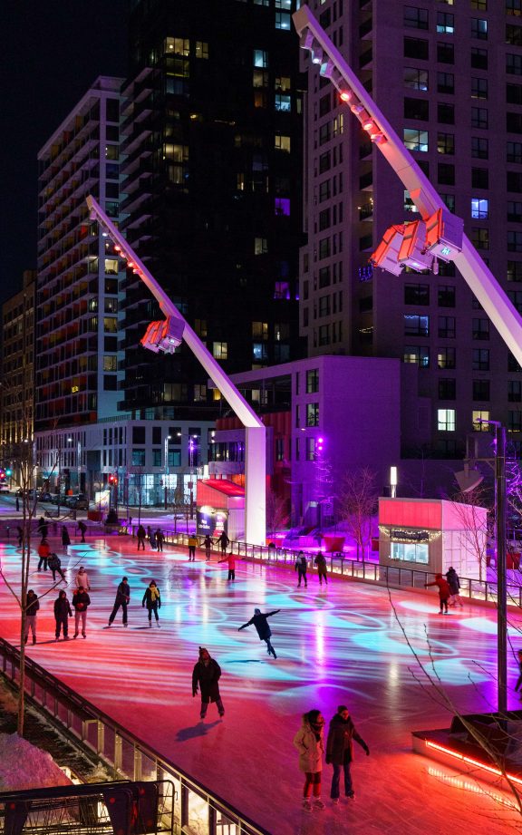 Patinoire de l'esplanade tranquille